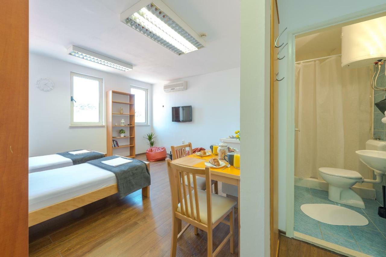 Studio Apartment Ivona Dubrovnik Bagian luar foto