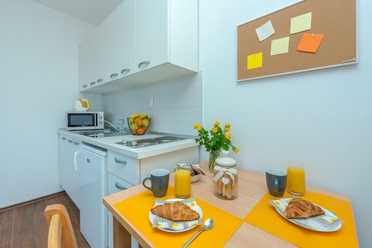 Studio Apartment Ivona Dubrovnik Bagian luar foto